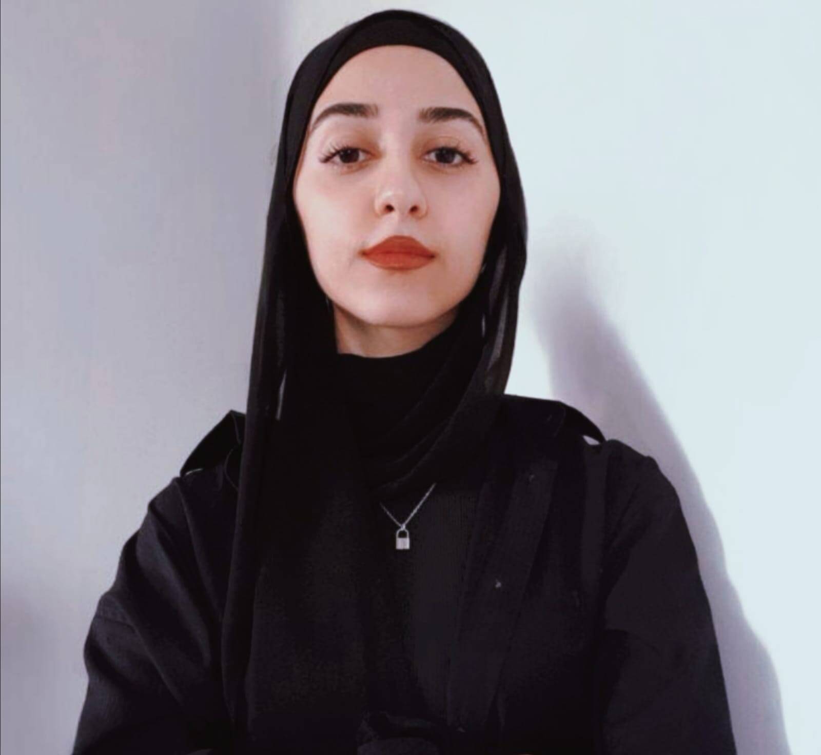 Dana Asnan | Senior Content Writer | Poet 